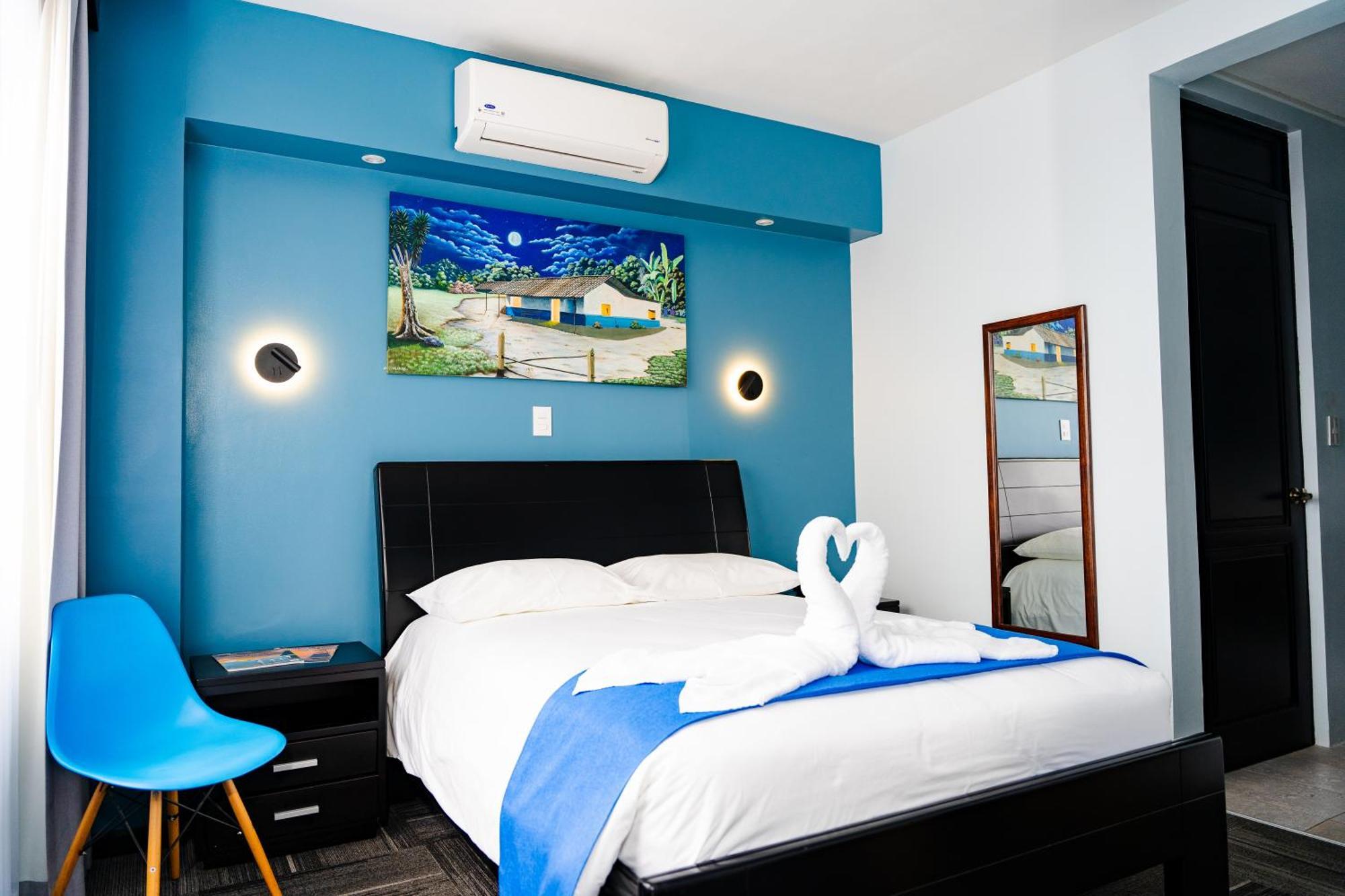 Hotel Luckys San Isidro De El General ภายนอก รูปภาพ