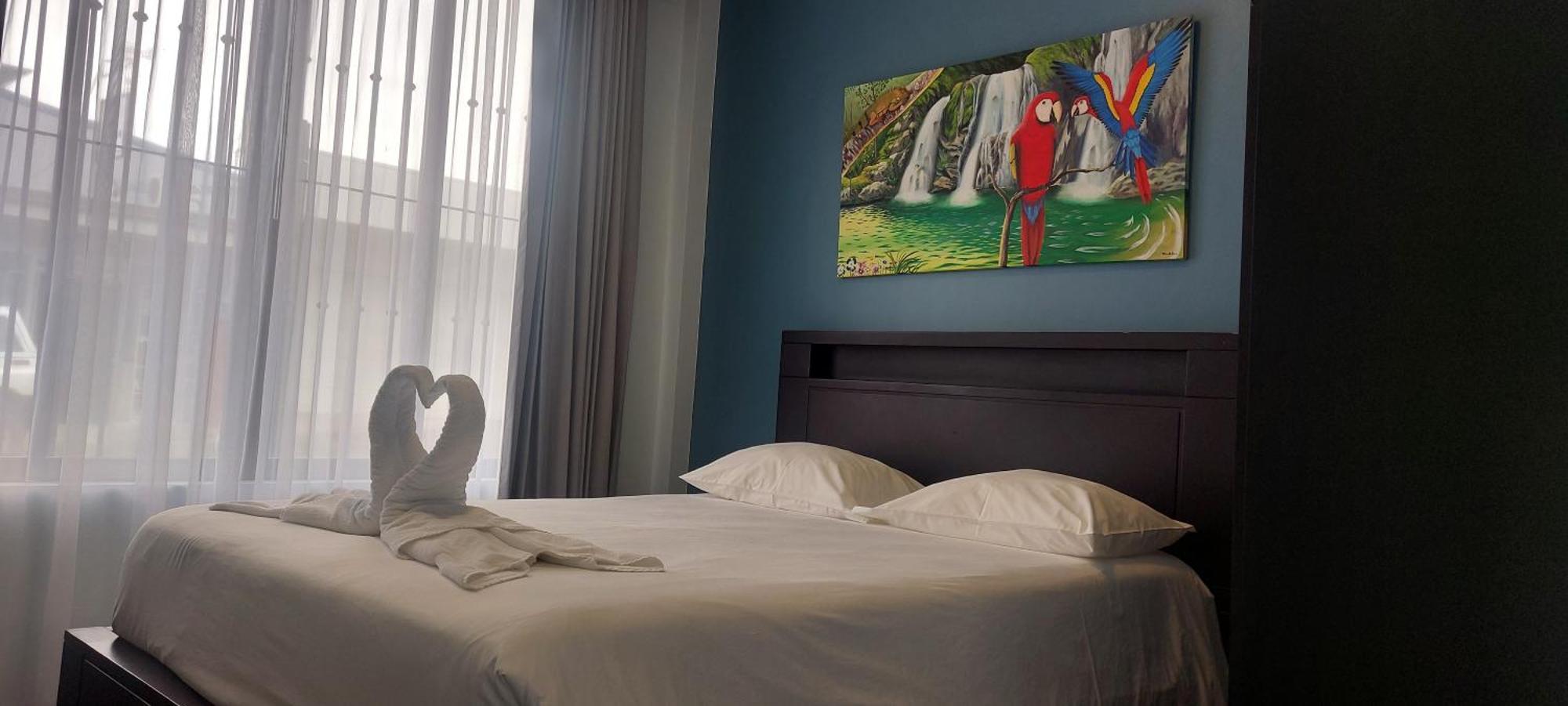 Hotel Luckys San Isidro De El General ภายนอก รูปภาพ