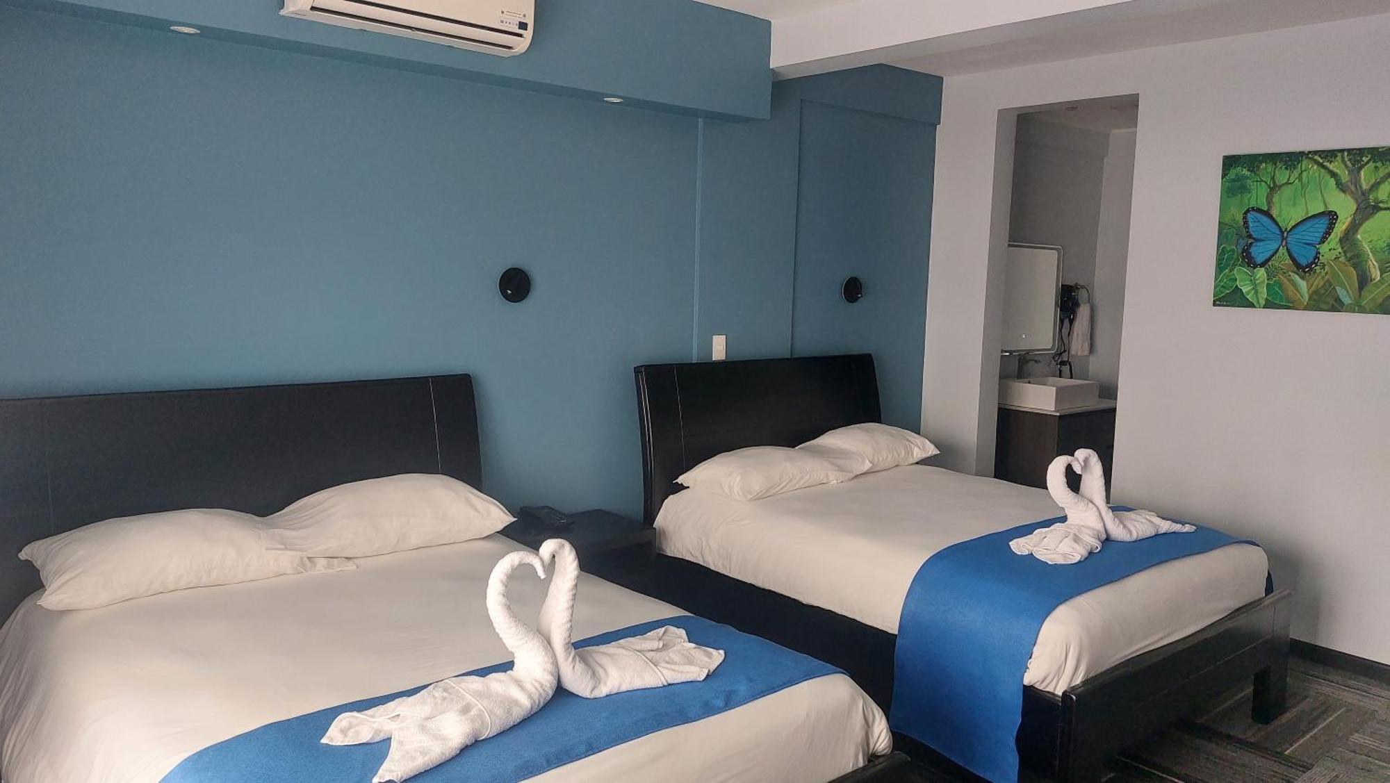 Hotel Luckys San Isidro De El General ภายนอก รูปภาพ