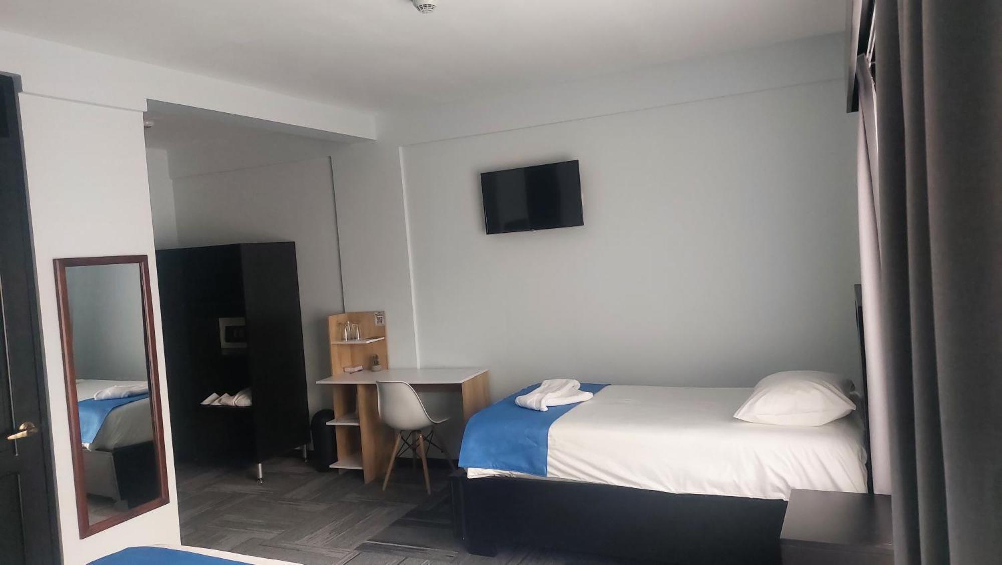 Hotel Luckys San Isidro De El General ภายนอก รูปภาพ